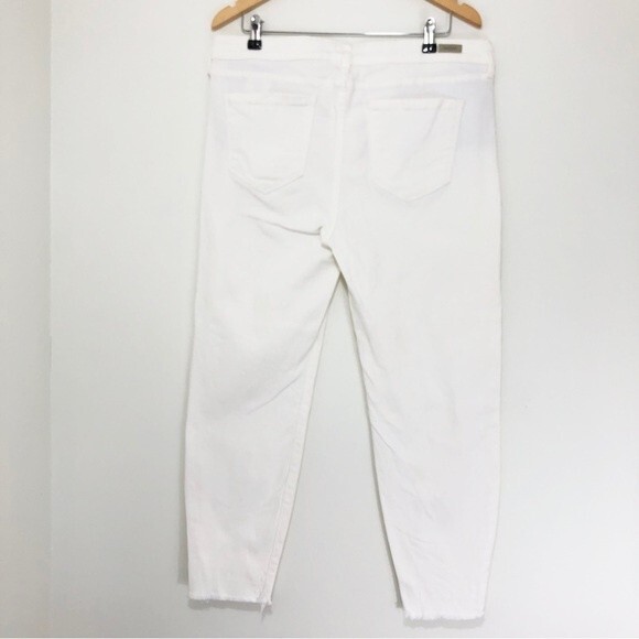 Liverpool The Crop Jeans Size 16 White Atrium Distressed Raw Hem Tapered Leg - Picture 7 of 9